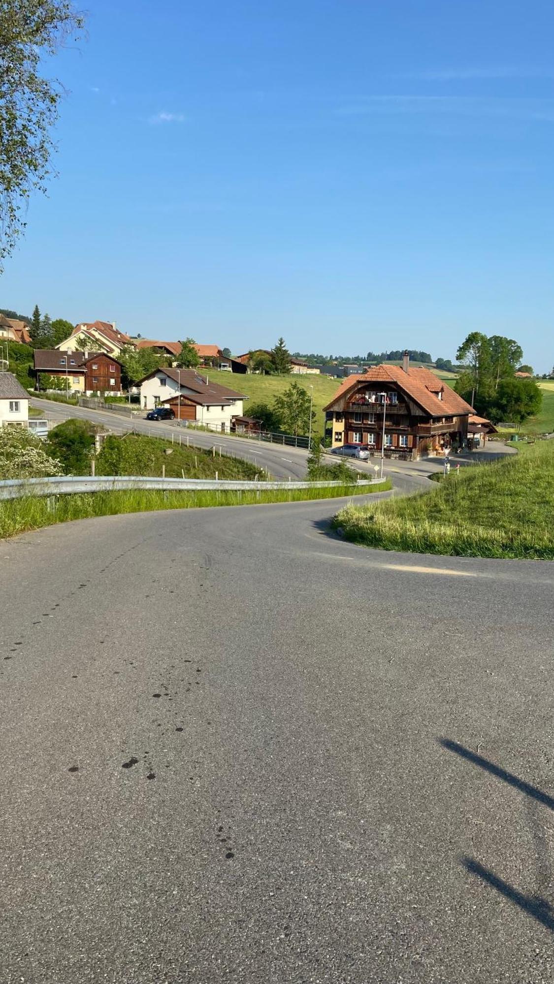 Naturnahe Familienwohnung Ruschegg Extérieur photo